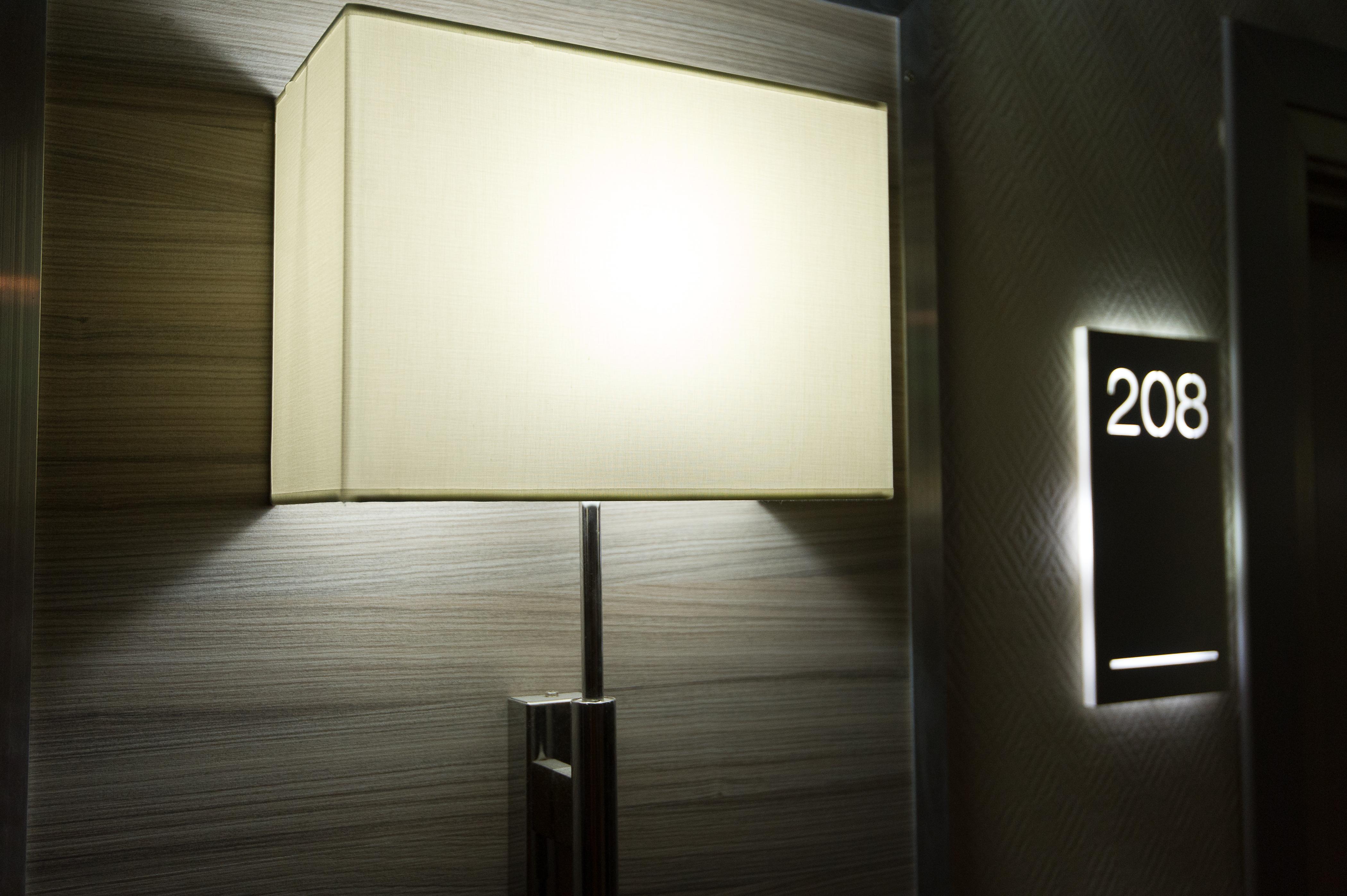Nice Pam Hotel Fully Renovated Екстер'єр фото